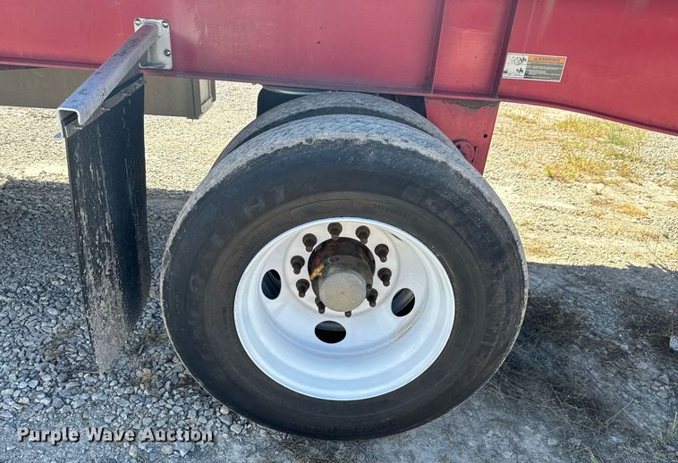 image for item DX1384 2012 Wilson CF-1080 flatbed trailer