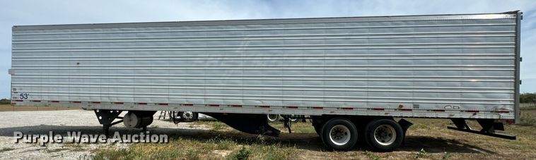 image for item DX1385 2011 Utility  VS2RA refrigerated van trailer