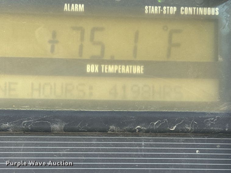 image for item DX1385 2011 Utility  VS2RA refrigerated van trailer