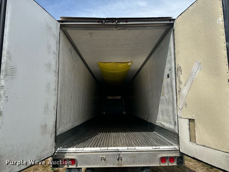 image for item DX1385 2011 Utility  VS2RA refrigerated van trailer