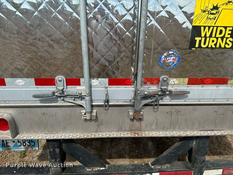 image for item DX1385 2011 Utility  VS2RA refrigerated van trailer