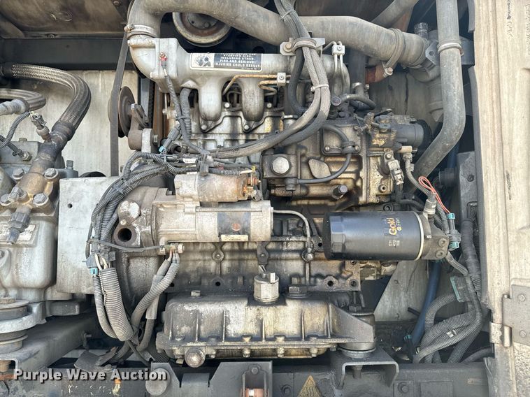 image for item DX1385 2011 Utility  VS2RA refrigerated van trailer