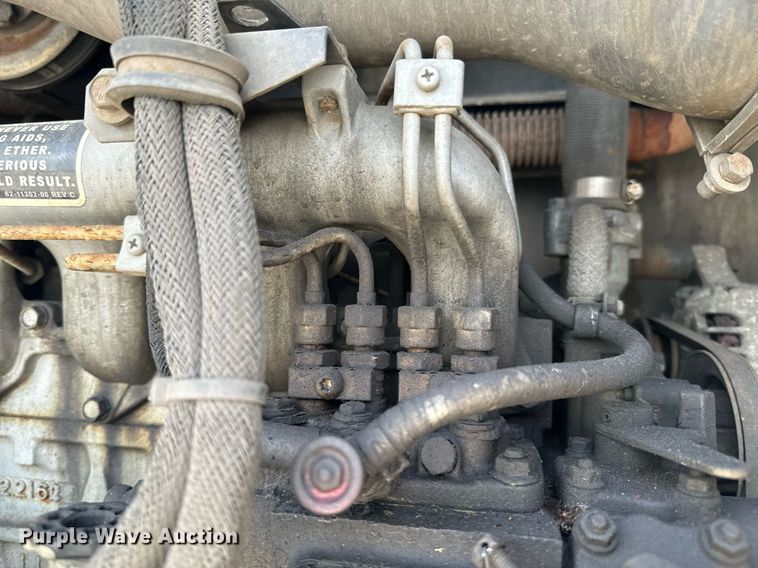 image for item DX1385 2011 Utility  VS2RA refrigerated van trailer