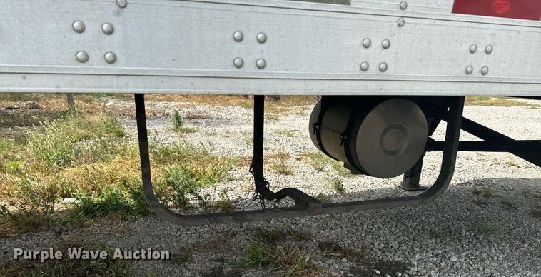 image for item DX1385 2011 Utility  VS2RA refrigerated van trailer