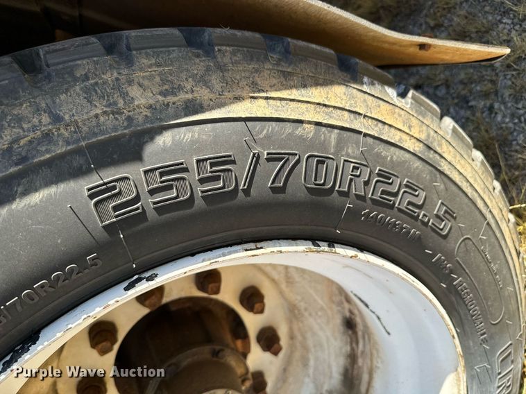 image for item DX1431 1996 Atoka 20DE402 drop deck equipment trailer