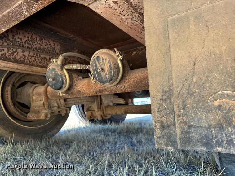 image for item DX1431 1996 Atoka 20DE402 drop deck equipment trailer