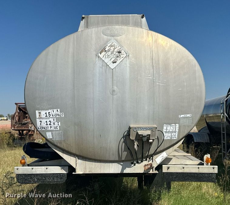 image for item DX1446 1995 Custom Trailers tank trailer
