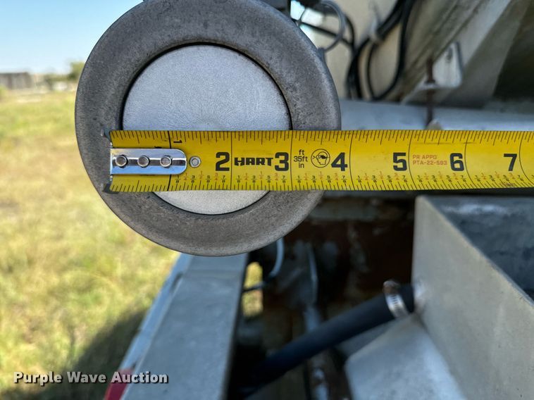 image for item DX1446 1995 Custom Trailers tank trailer