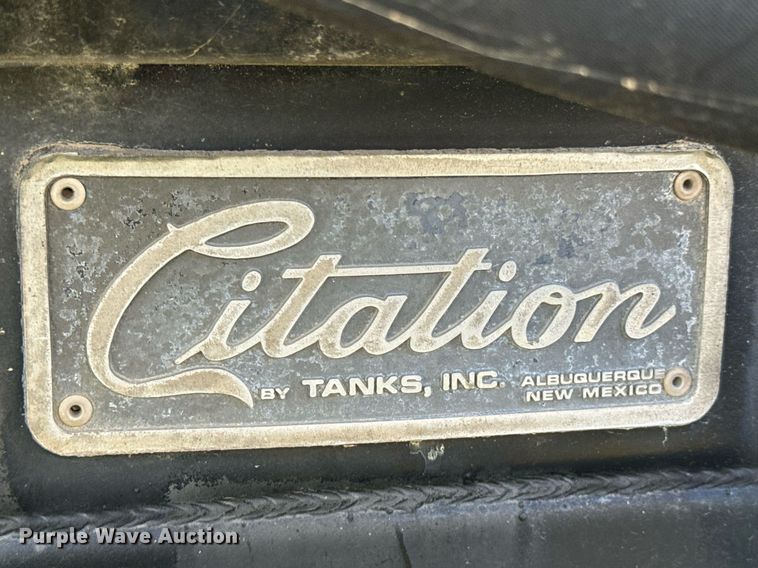 image for item DX1447 1984 Stainless Tank & Equipment tank trailer