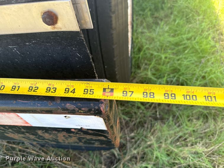 image for item DX1447 1984 Stainless Tank & Equipment tank trailer