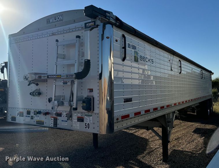 image for item DX3636 2023 Wilson DWH-700 grain trailer