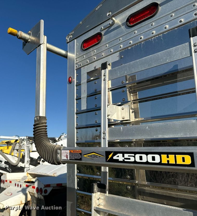 image for item DX3636 2023 Wilson DWH-700 grain trailer