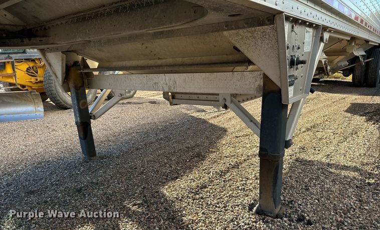 image for item DX3636 2023 Wilson DWH-700 grain trailer