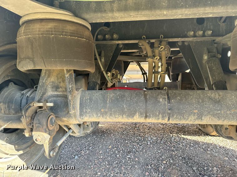 image for item DX3636 2023 Wilson DWH-700 grain trailer