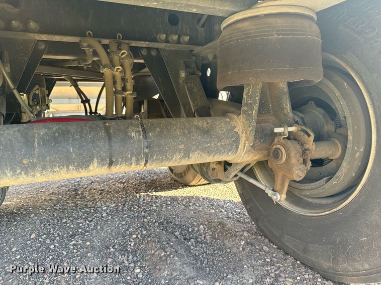 image for item DX3636 2023 Wilson DWH-700 grain trailer