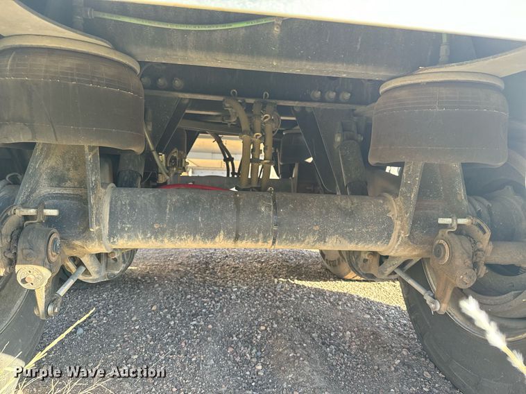 image for item DX3636 2023 Wilson DWH-700 grain trailer