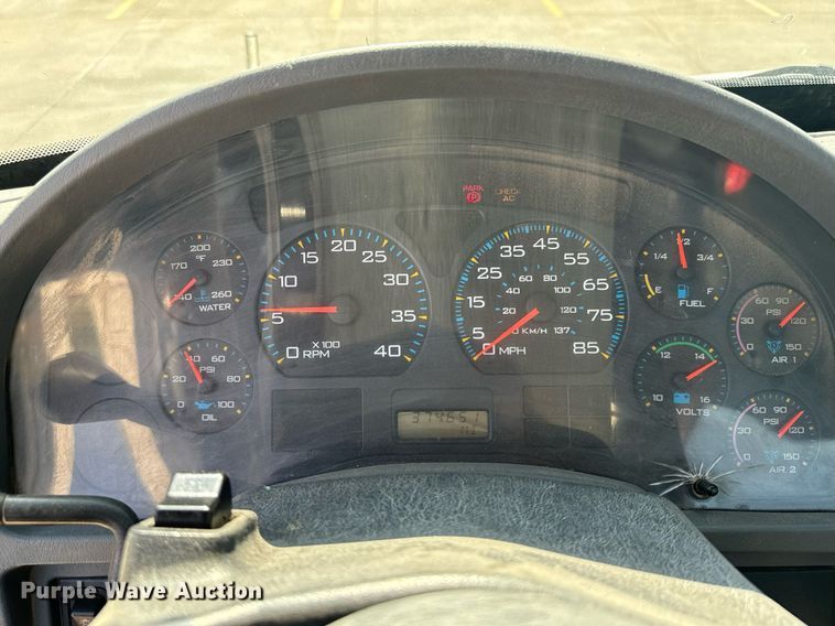 image for item DX3698 2007 International  8600 semi truck