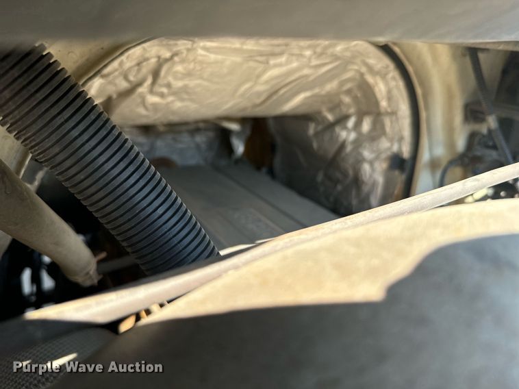 image for item DX3698 2007 International  8600 semi truck