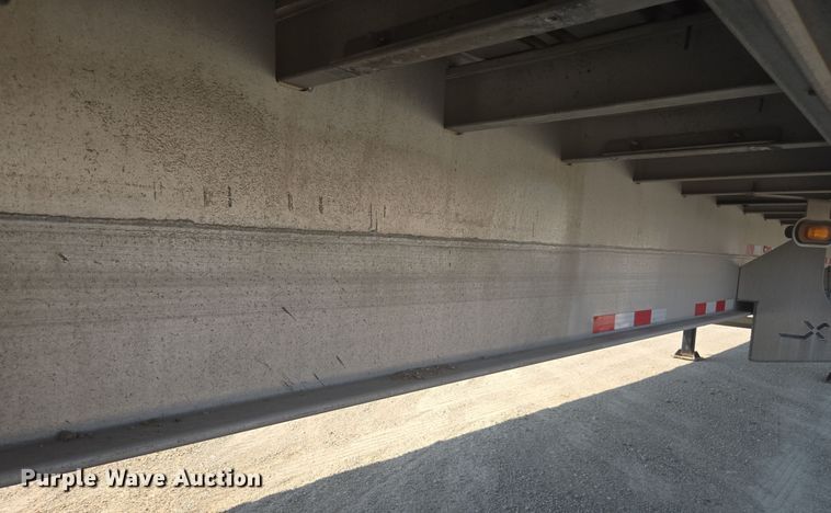 image for item EE7800 2021 Extreme side curtain trailer