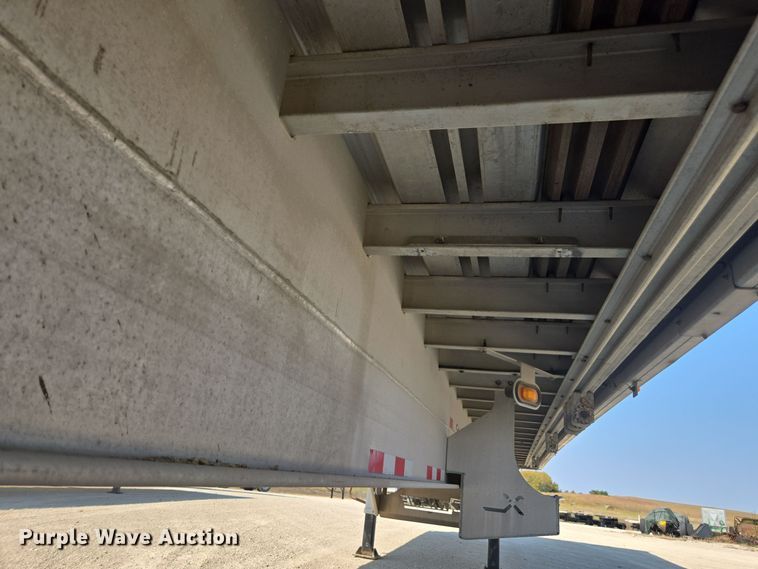 image for item EE7800 2021 Extreme side curtain trailer