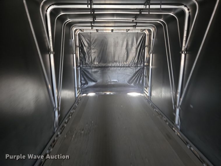 image for item EE7800 2021 Extreme side curtain trailer