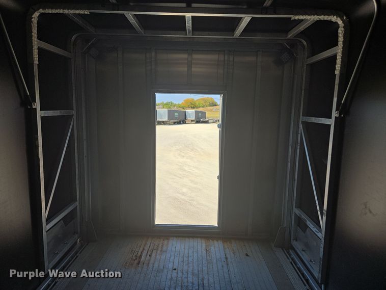 image for item EE7800 2021 Extreme side curtain trailer