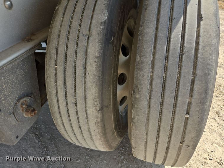 image for item EE7800 2021 Extreme side curtain trailer