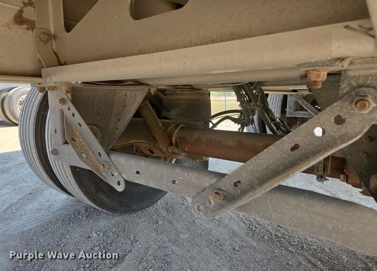 image for item EE7800 2021 Extreme side curtain trailer