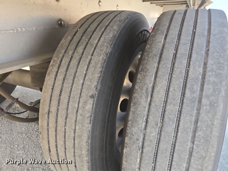 image for item EE7800 2021 Extreme side curtain trailer