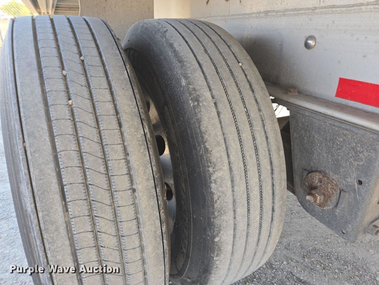 image for item EE7800 2021 Extreme side curtain trailer