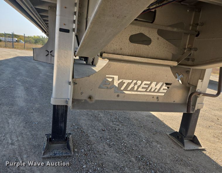 image for item EE7802 2021 Extreme side curtain trailer