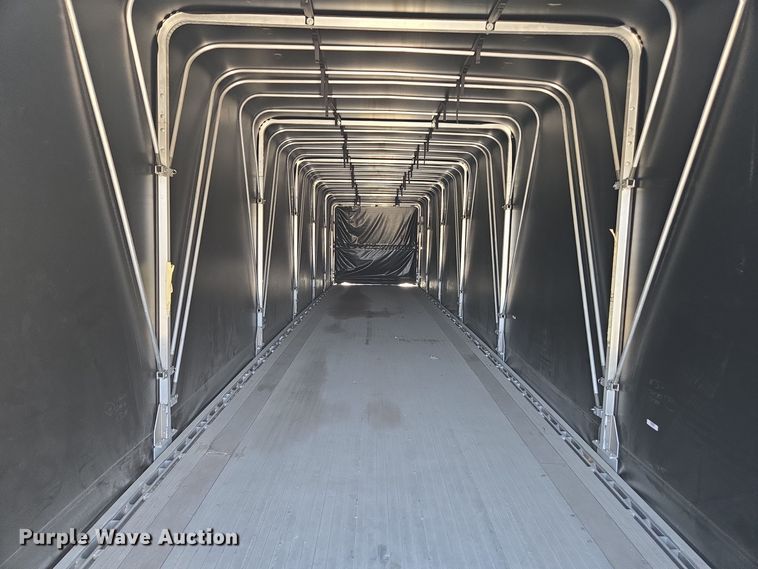 image for item EE7802 2021 Extreme side curtain trailer