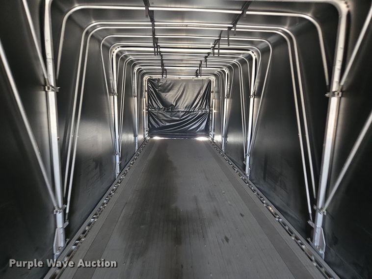 image for item EE7802 2021 Extreme side curtain trailer