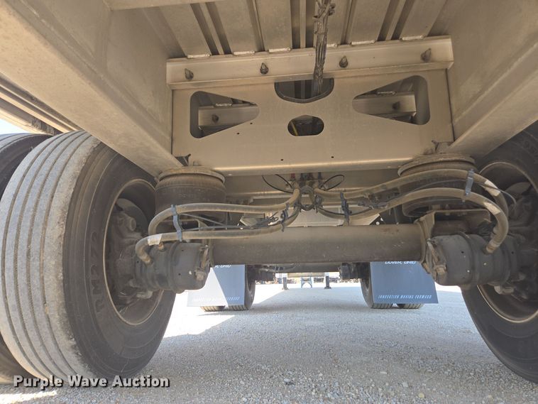 image for item EE7802 2021 Extreme side curtain trailer