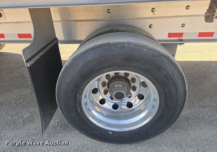 image for item EE7802 2021 Extreme side curtain trailer