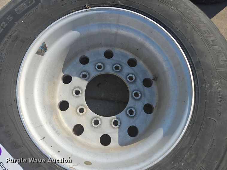image for item EE7811 (4) Michelin 445/50R22.5 tires and wheels
