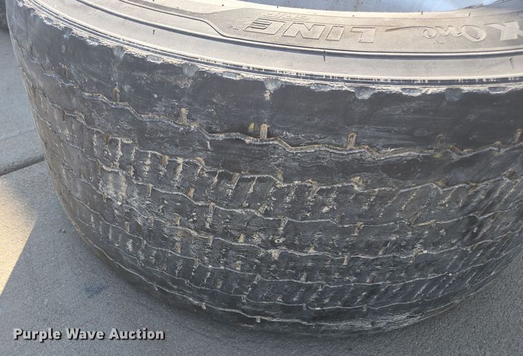 image for item EE7811 (4) Michelin 445/50R22.5 tires and wheels