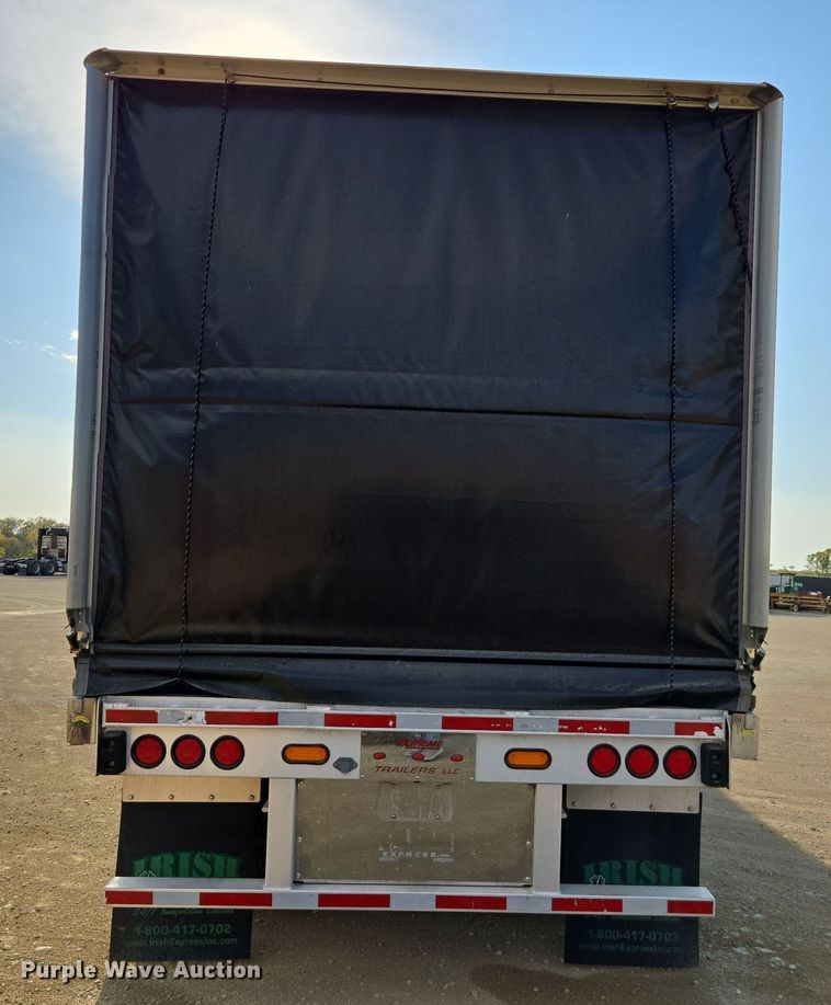 image for item EE7831 2021 Extreme side curtain trailer