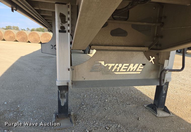 image for item EE7831 2021 Extreme side curtain trailer