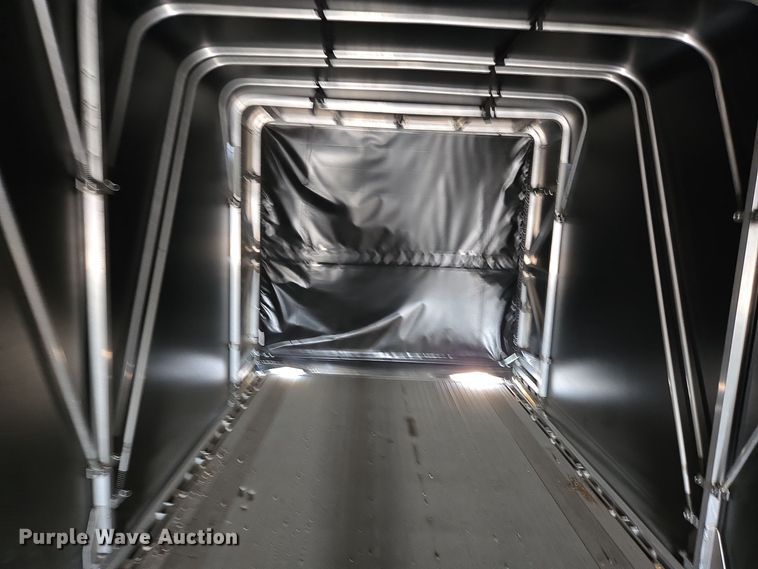 image for item EE7831 2021 Extreme side curtain trailer