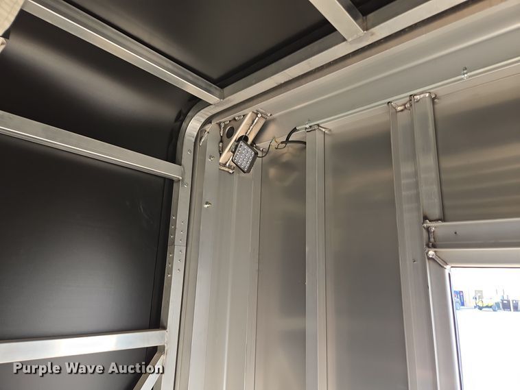 image for item EE7831 2021 Extreme side curtain trailer