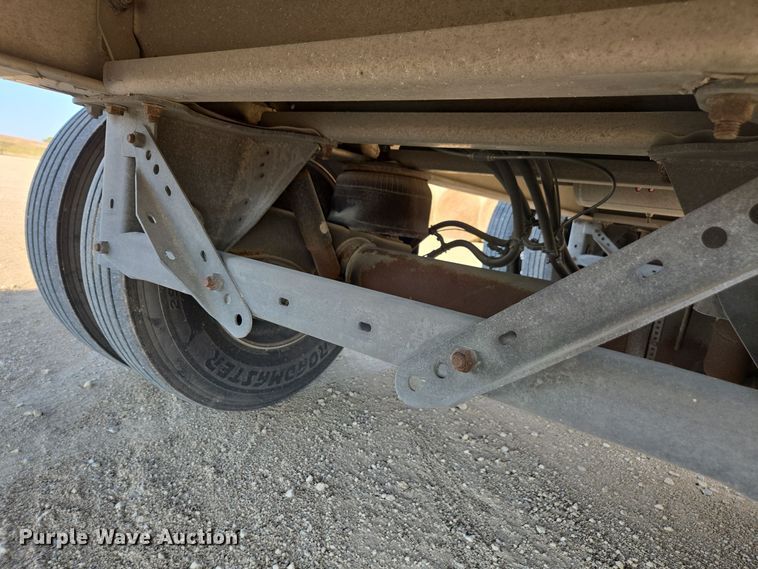 image for item EE7831 2021 Extreme side curtain trailer