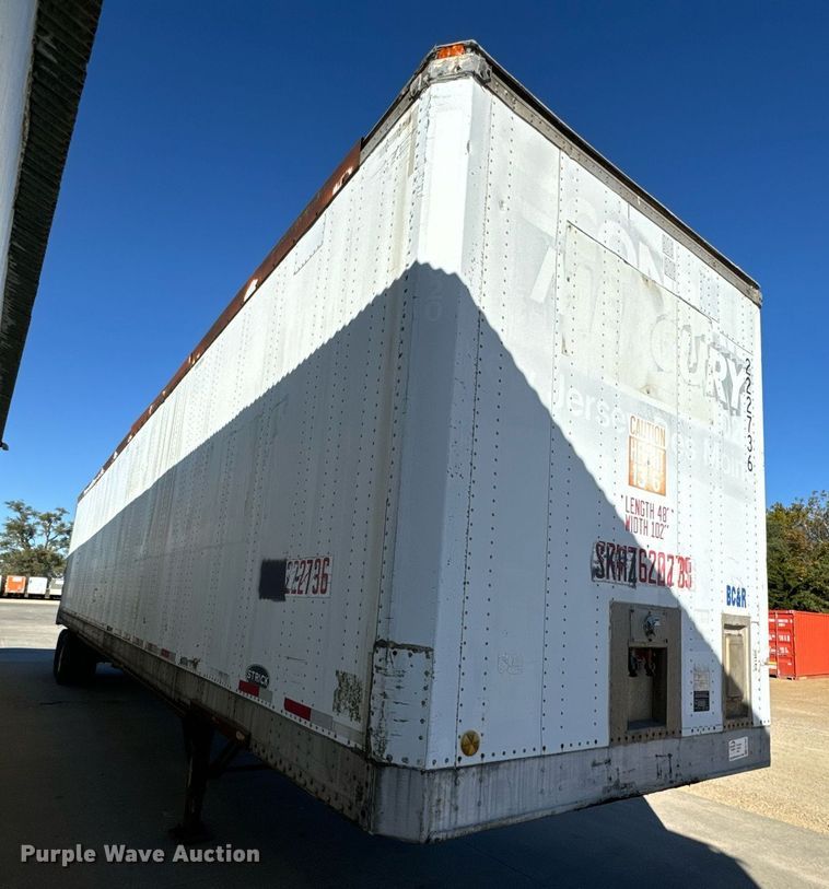 image for item EE7837 1990 Strick dry van trailer