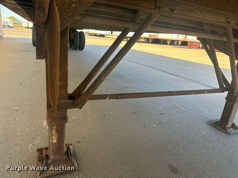 image for item EE7837 1990 Strick dry van trailer