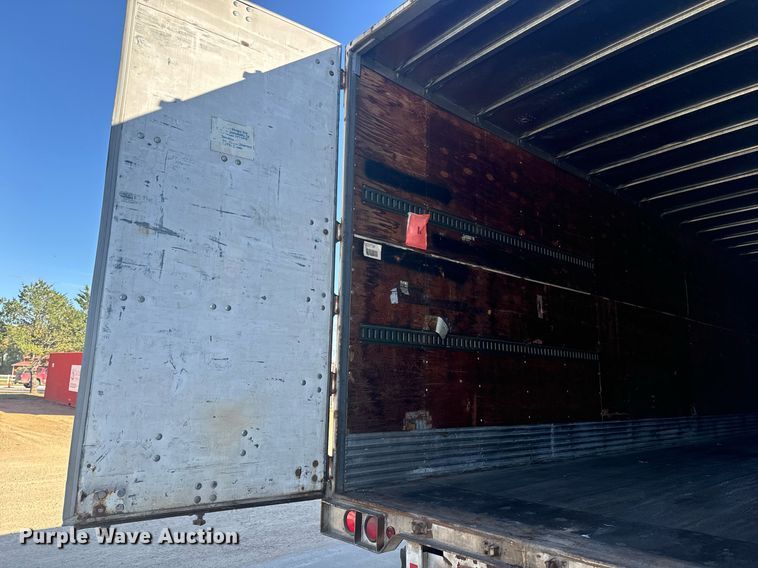 image for item EE7837 1990 Strick dry van trailer