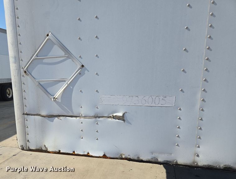 image for item EE8660 2007 Utility Trailer dry van trailer