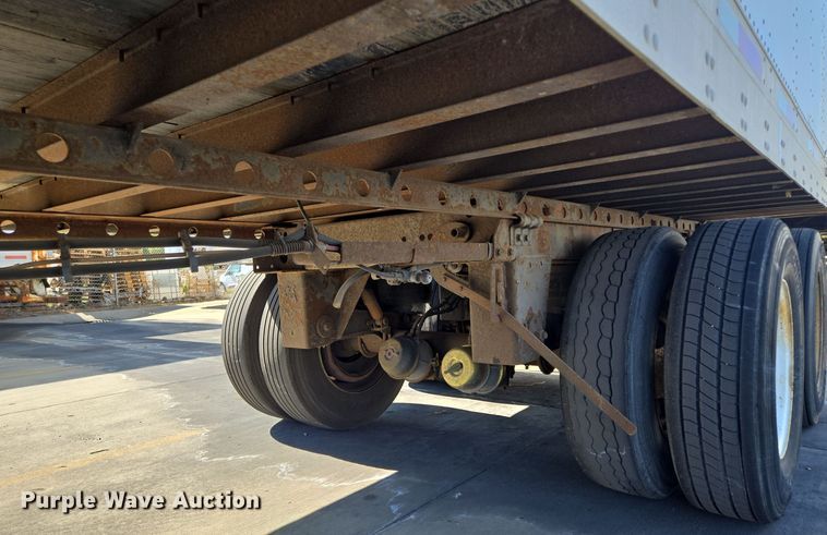 image for item EE8660 2007 Utility Trailer dry van trailer