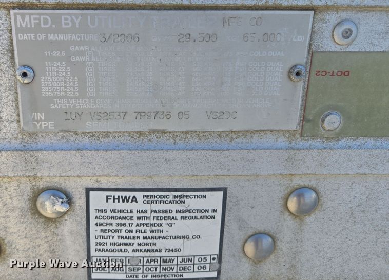 image for item EE8660 2007 Utility Trailer dry van trailer