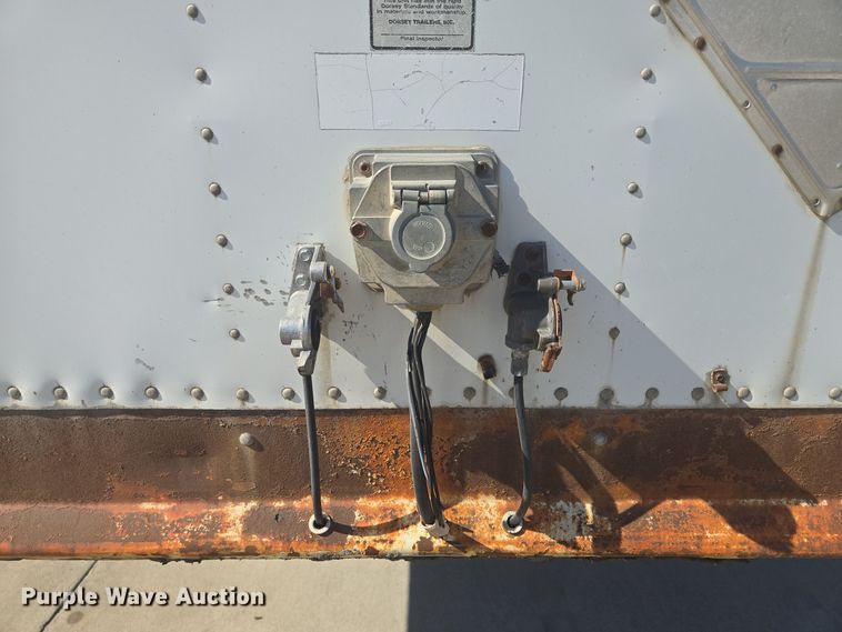 image for item EE8661 1996 Dorsey dry van trailer