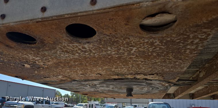 image for item EE8661 1996 Dorsey dry van trailer